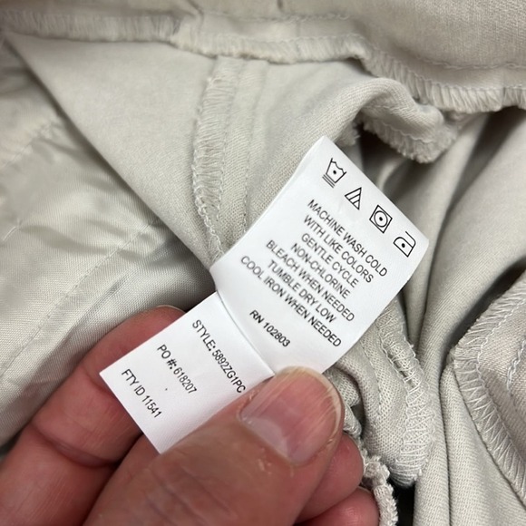 Prophecy khaki capris stretch pull on casual knee length pants size 12P - Picture 9 of 10